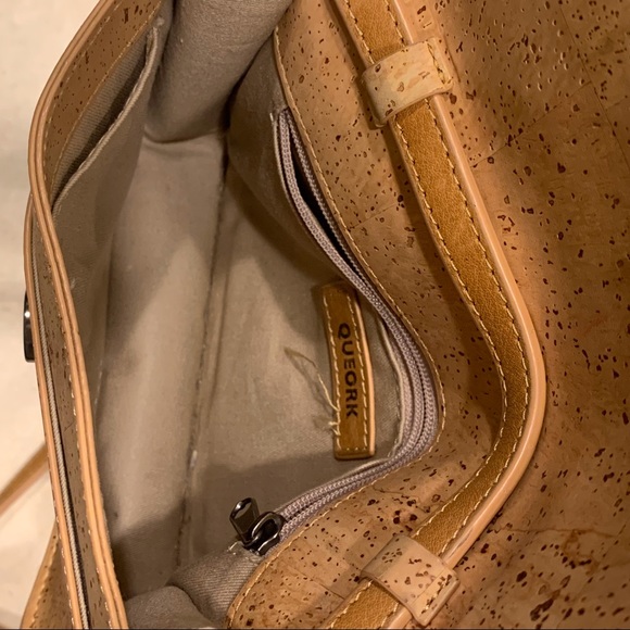 Queork Women’s Water Resistant Crossbody and Belt Bag *Exclusive Item - Picture 2 of 5